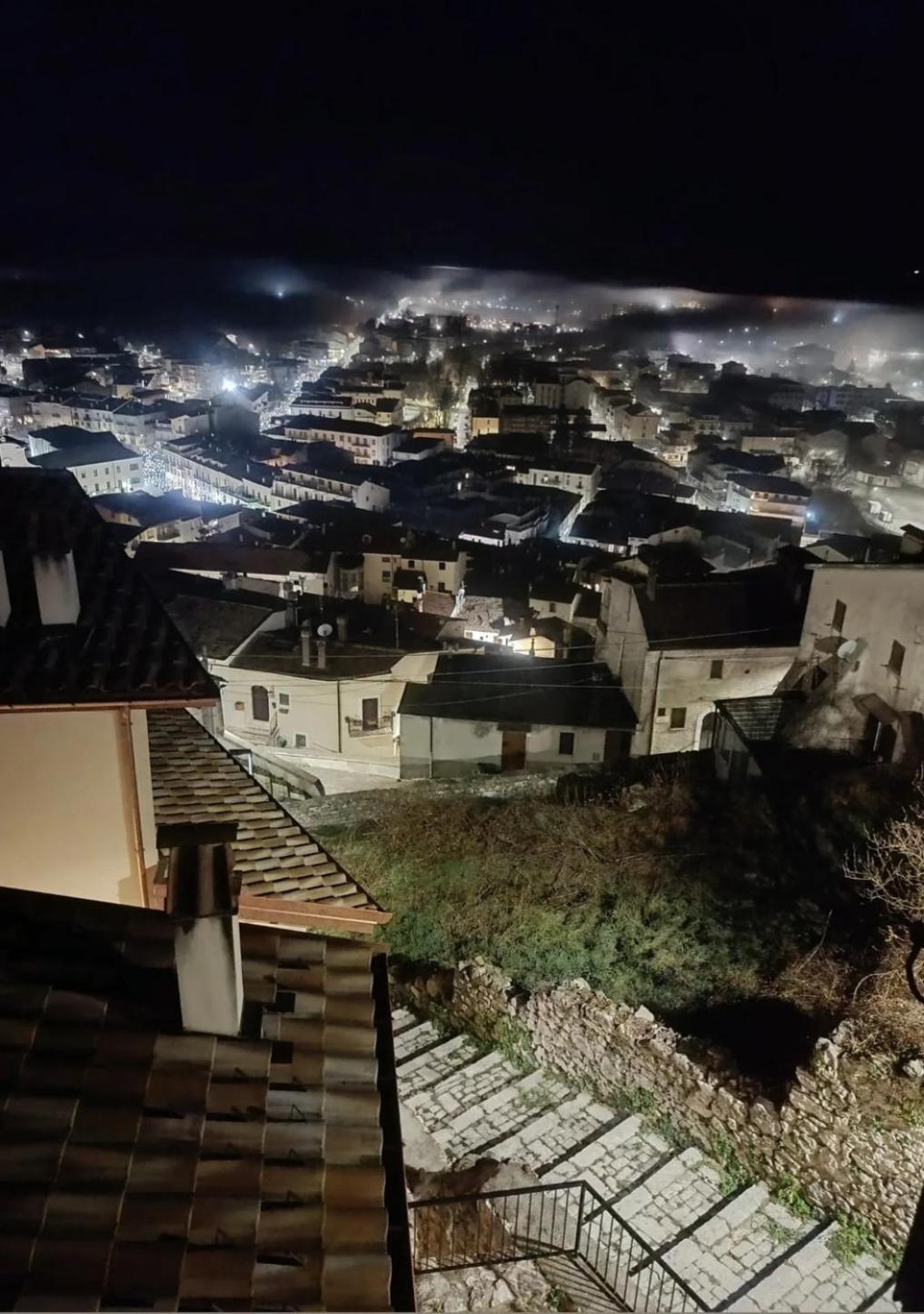 Apartmán Al Civico 21 Castel Di Sangro Pokoj fotografie